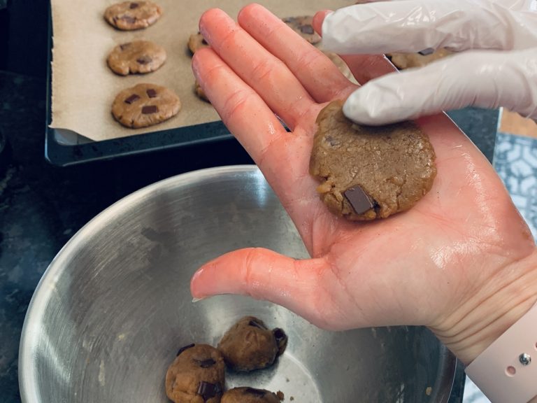 Everyday Schoko-Meersalz Cookies mit Nusskrokant - 1 (1)