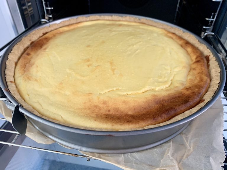 Ofenfrischer Käsekuchen Ofenfrischer Käsekuchen