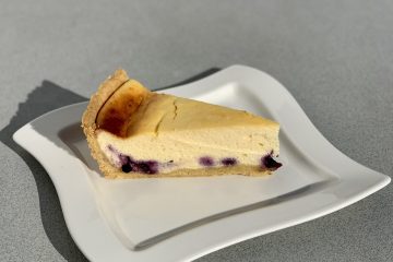 Ein Stück Käsekuchen