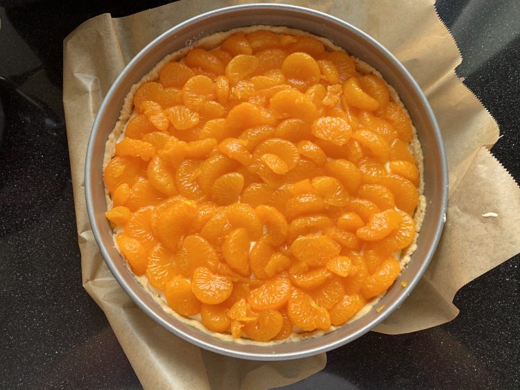 Variante 2: Mandarinen werden mitgebacken Variante 2: Mandarinen werden mitgebacken