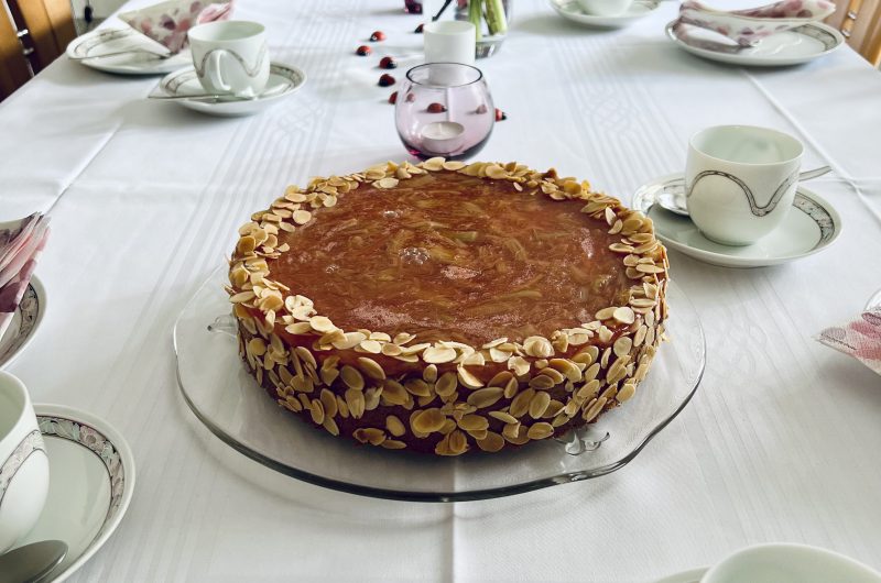 Traumhafter Rhabarber-Schmand-Kuchen