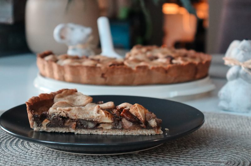 Süß und knackig - Gedeckter Apfelkuchen mit Pekannuss