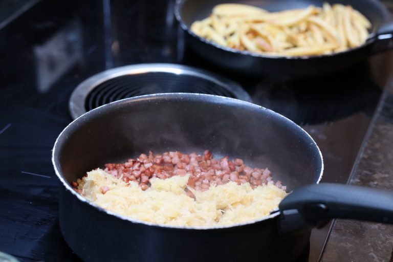 Schupfnudeln mit Sauerkraut & Speck - 5 Schupfnudeln mit Sauerkraut & Speck - 5