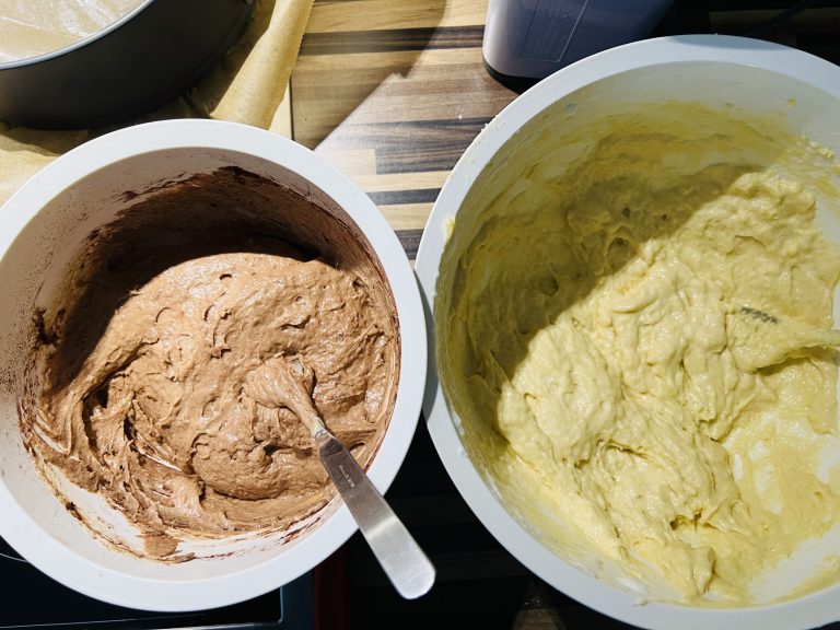 Heller und dunkler Teig Heller und dunkler Teig