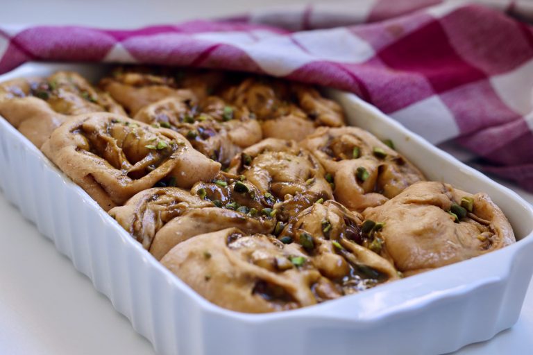 American-Style Hefeschnecken mit Pistazienfüllung - 10 American-Style Hefeschnecken mit Pistazienfüllung - 10