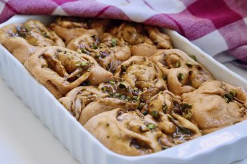 American-Style Hefeschnecken mit Pistazienfüllung - 13