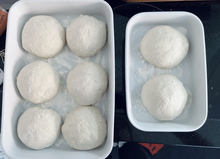 Pinsateig vor dem Gehen Pinsateig vor dem Gehen