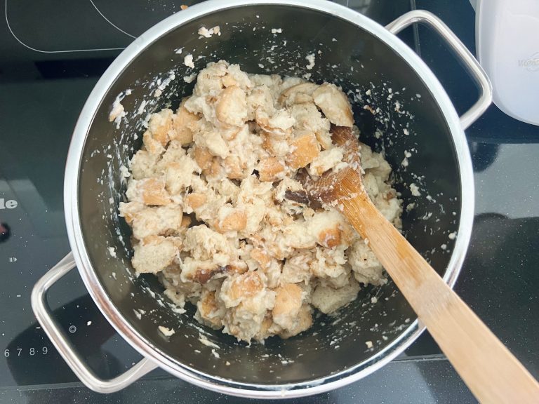 Alte Brötchen weich kochen Alte Brötchen weich kochen