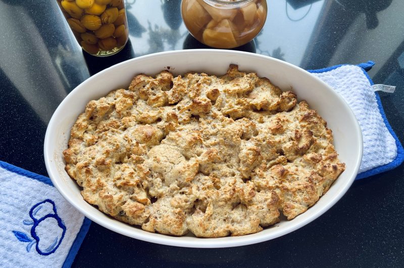 Luftig süßer Weckauflauf aus alten Brötchen