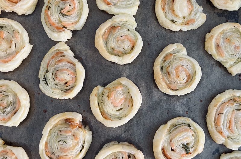 Rezept für schnelle Blätterteig-Lachs-Schnecken