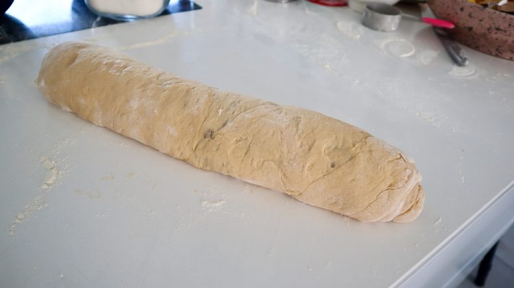 Sommerlicher Pistazien-Hefezopf mit Lemon Curd - 7