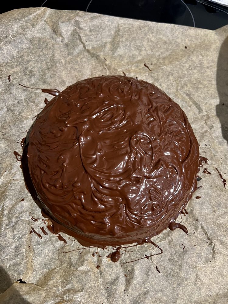 Kuvertüre verteilen Kuvertüre verteilen