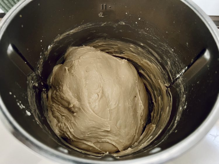 Teig kneten Teig kneten